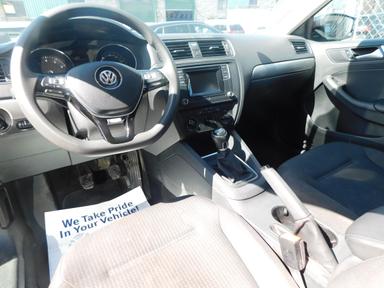 Volkswagen Jetta 2016 - Thumbnail 26