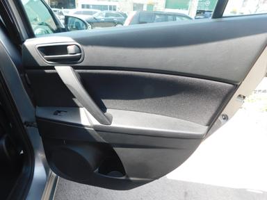 Mazda MAZDA3 2011 - Thumbnail 17