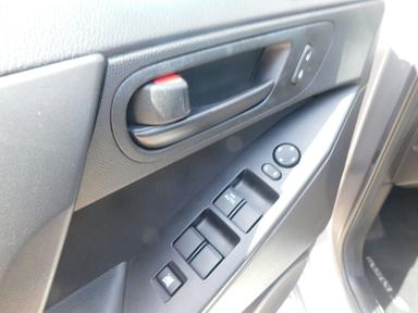 Mazda MAZDA3 2011 - Thumbnail 23