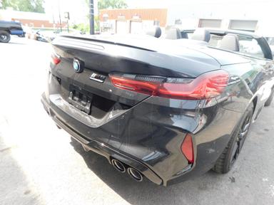 Bmw M8 2025 - Thumbnail 10