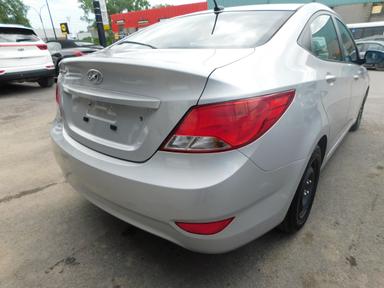 Hyundai Accent 2016 - Thumbnail 8