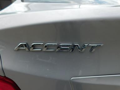 Hyundai Accent 2016 - Thumbnail 10