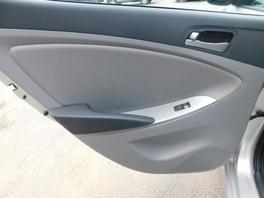 Hyundai Accent 2016 - Thumbnail 20