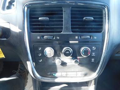 Dodge grand caravan 2019 - Thumbnail 38