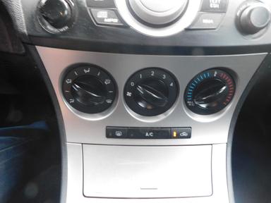 Mazda mazda3 2010 - Thumbnail 32