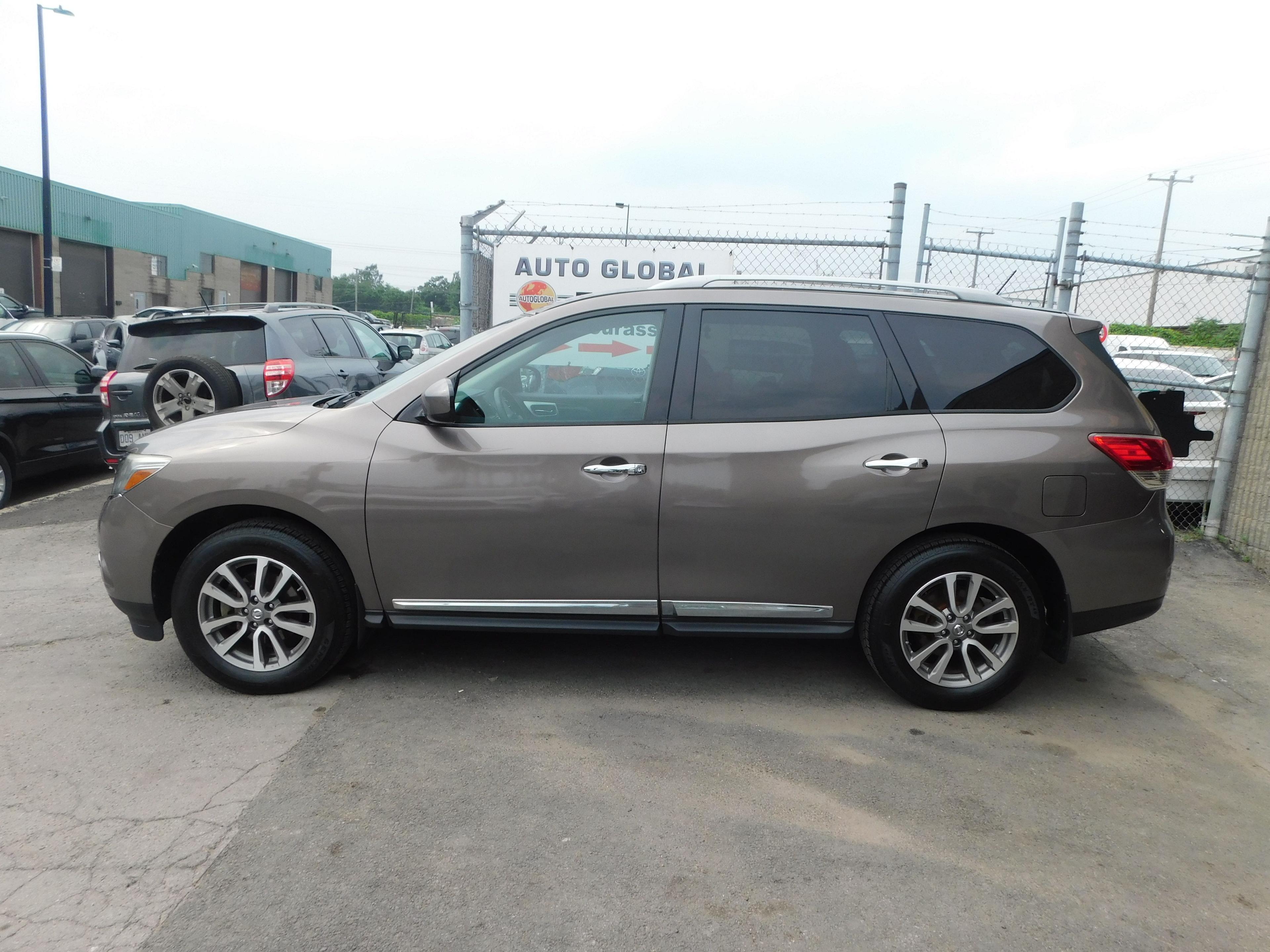 Nissan Pathfinder 2013 - Image 15