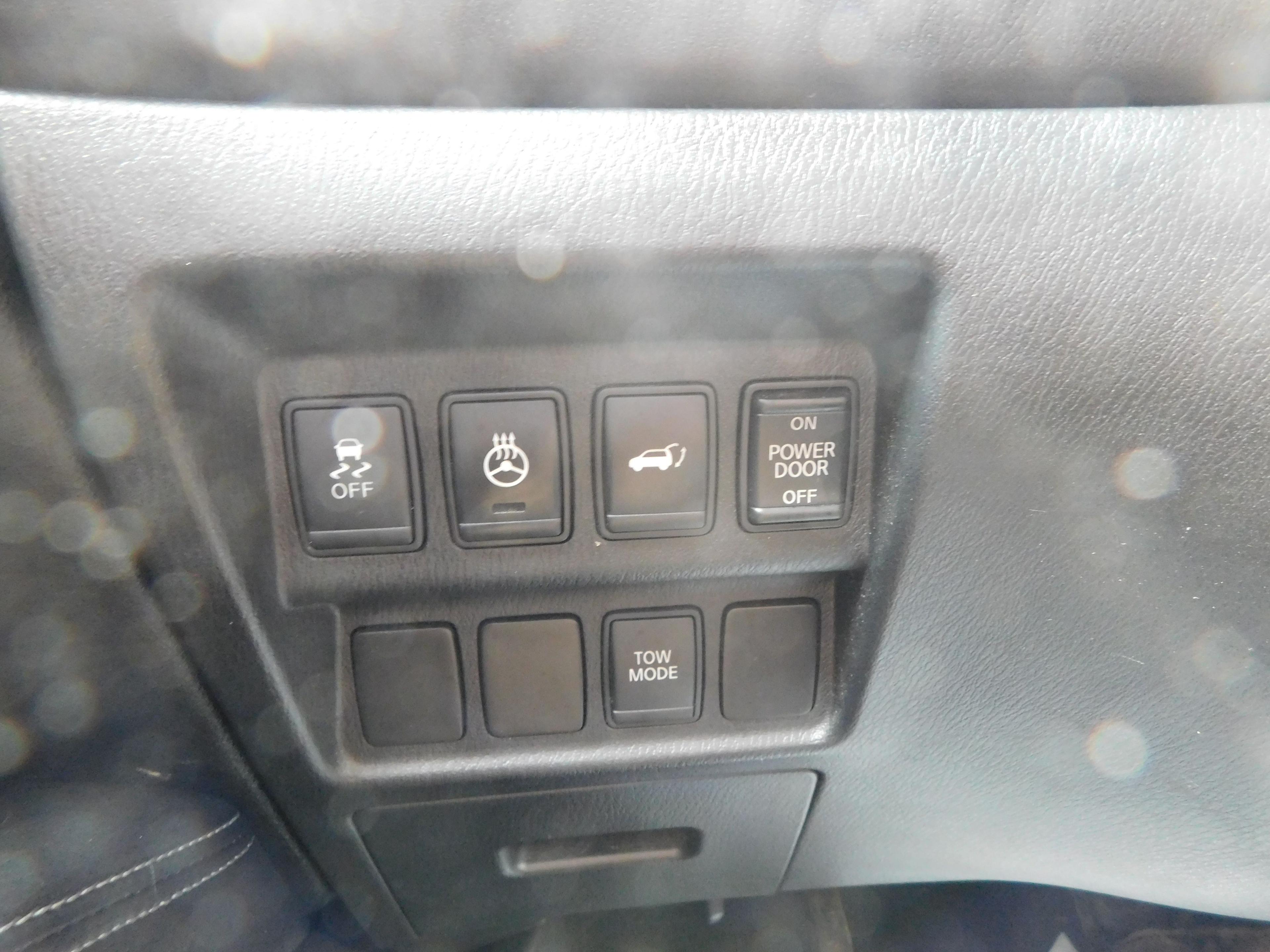 Nissan Pathfinder 2013 - Image 36