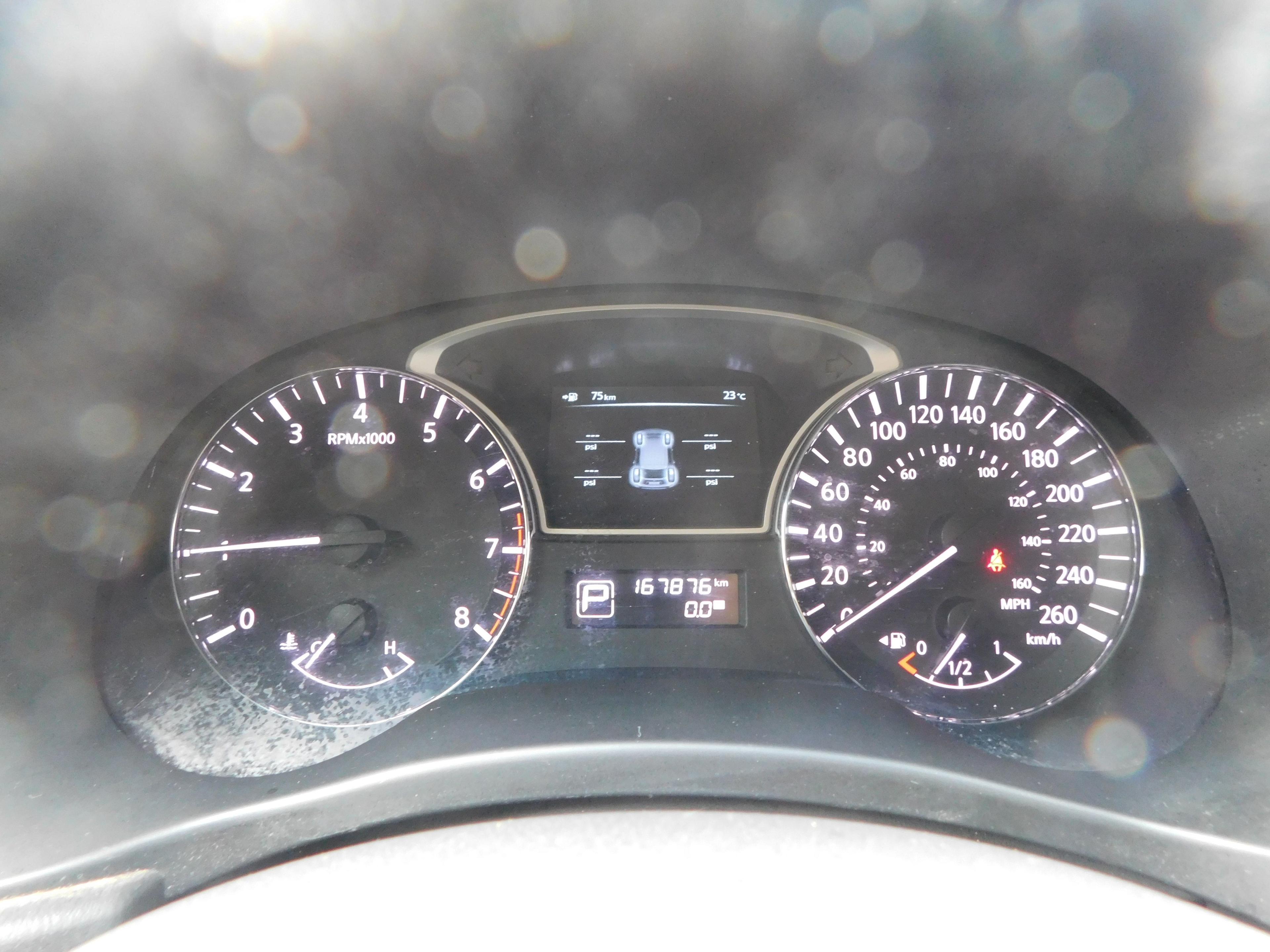 Nissan Pathfinder 2013 - Image 37