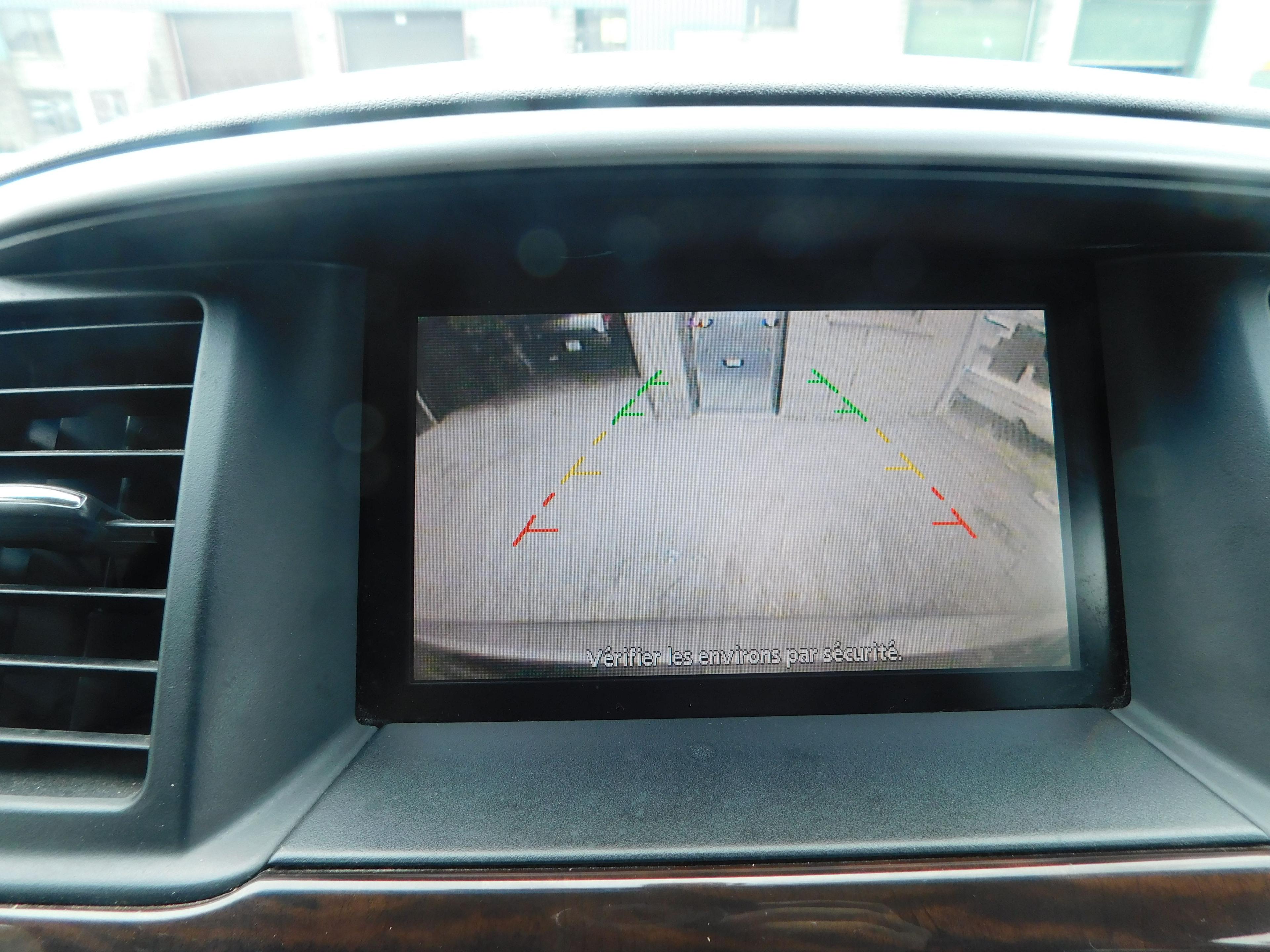 Nissan Pathfinder 2013 - Image 39