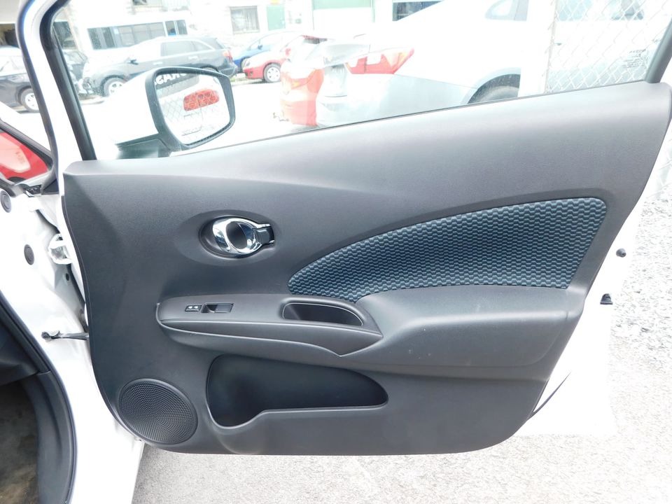 Nissan Versa Note 2017 - Image 16