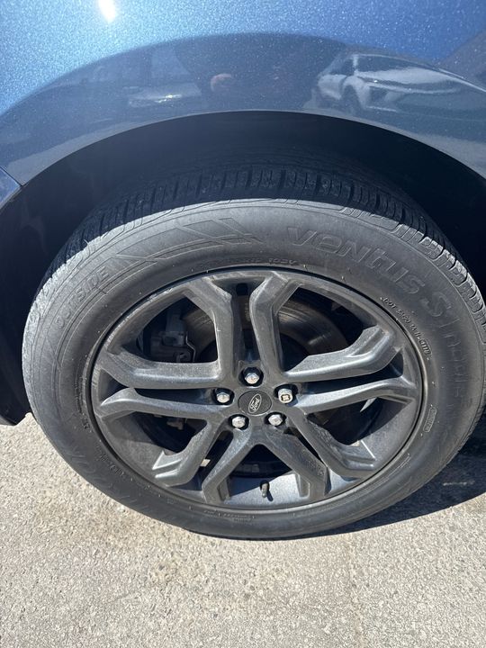 Ford Edge 2018 - Image 11
