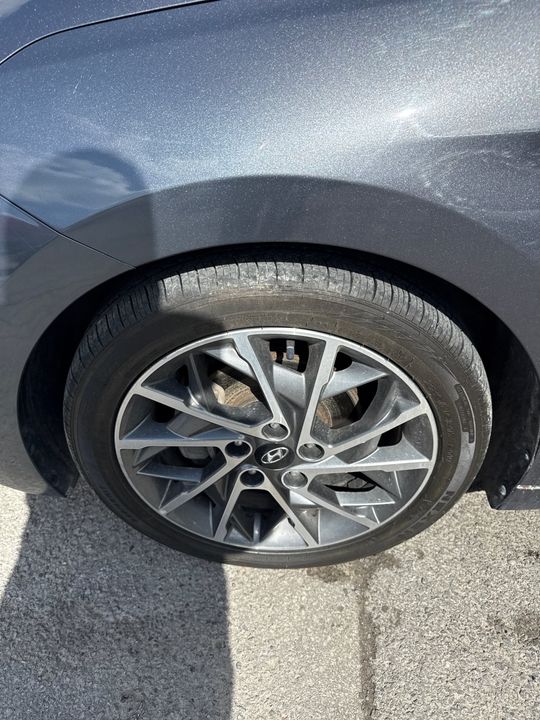 Hyundai Elantra 2020 - Image 9