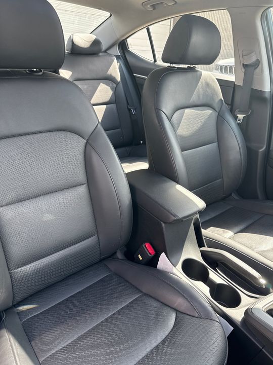 Hyundai Elantra 2020 - Image 12