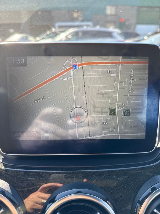 Mercedes-Benz B-Class 2015 - Image 26