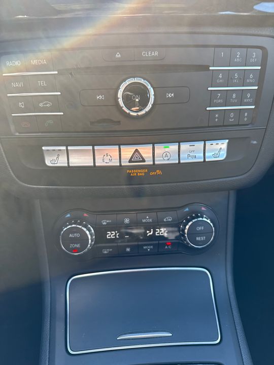 Mercedes-Benz B-Class 2015 - Image 27