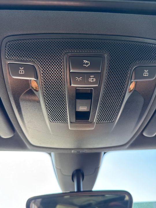 Mercedes-Benz B-Class 2015 - Image 29