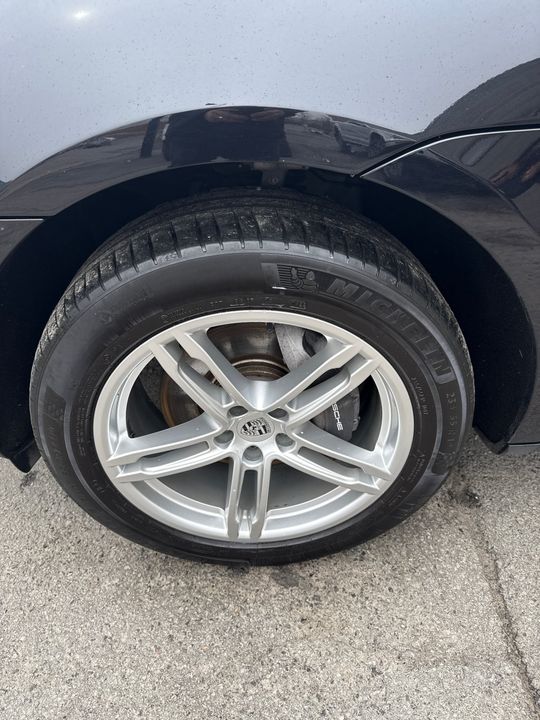 Porsche Macan 2022 - Image 11