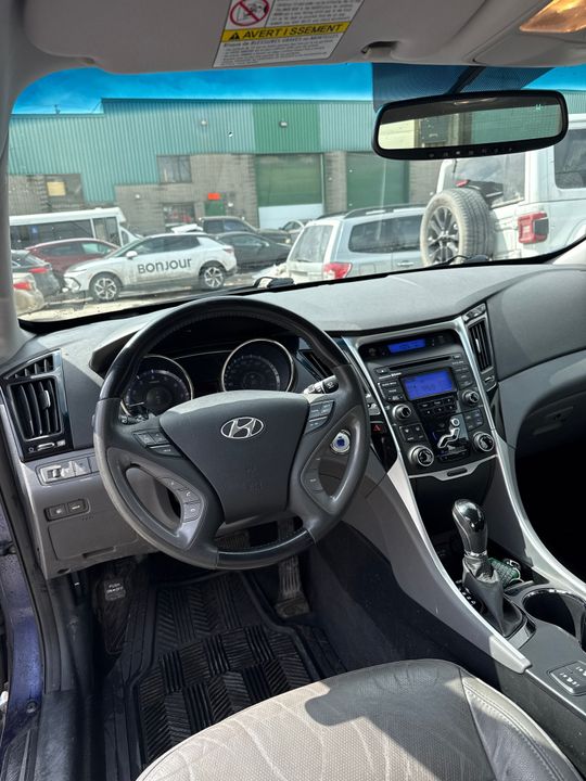 Hyundai Sonata 2013 - Image 20