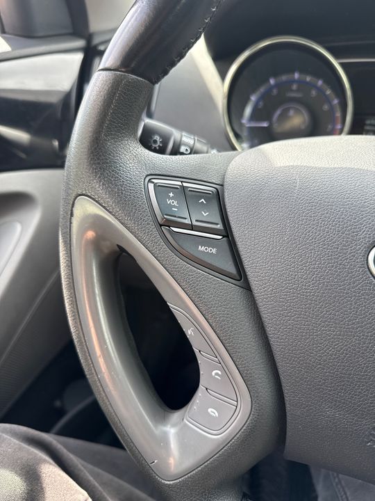 Hyundai Sonata 2013 - Image 22