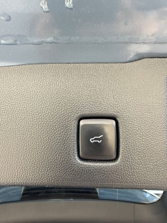 Ford Escape 2023 - Image 18