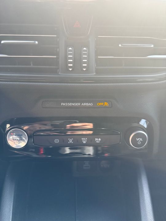 Ford Escape 2023 - Image 30
