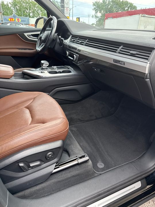 Audi Q7 2017 - Image 11