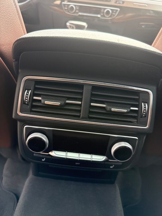 Audi Q7 2017 - Image 17