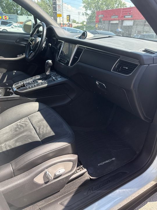 Porsche Macan 2018 - Image 13