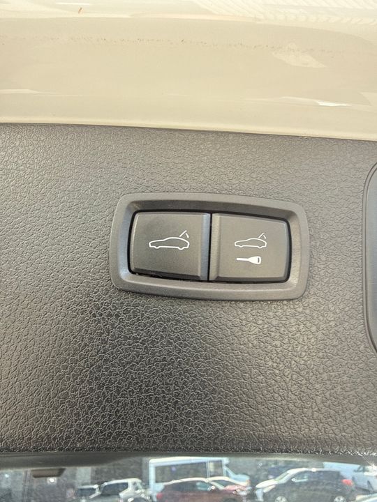 Porsche Macan 2018 - Image 17