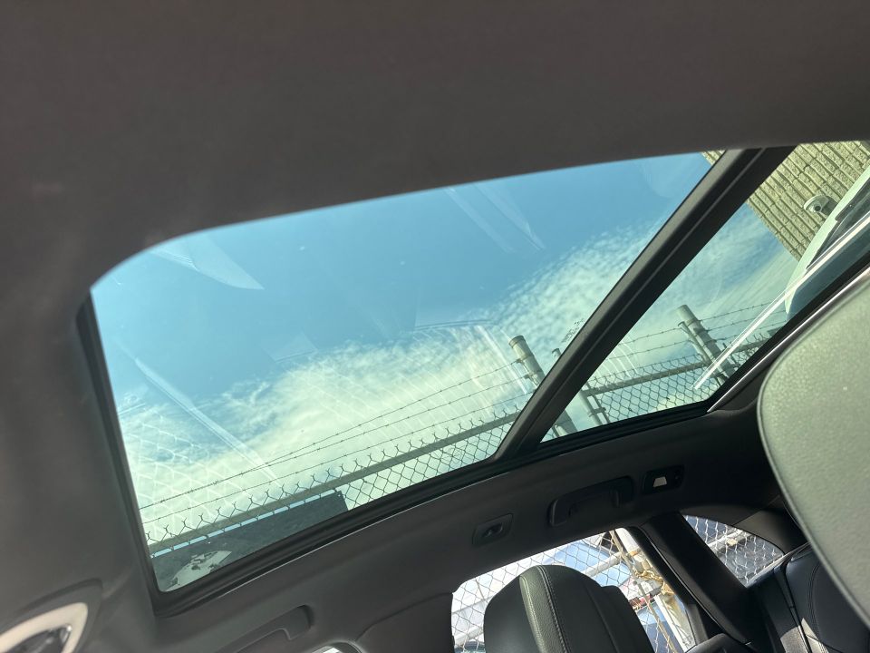 Porsche Macan 2018 - Image 32