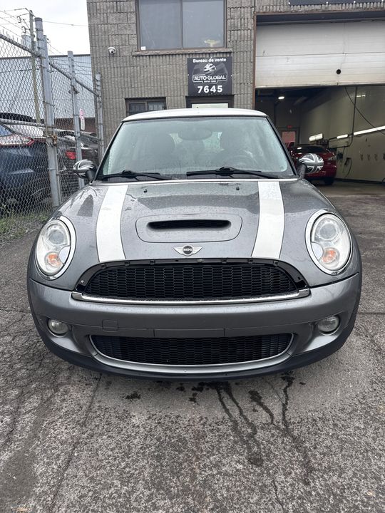 MINI Cooper S 2009 - Image 2