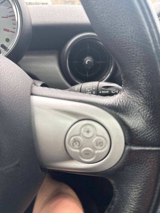 MINI Cooper S 2009 - Image 16