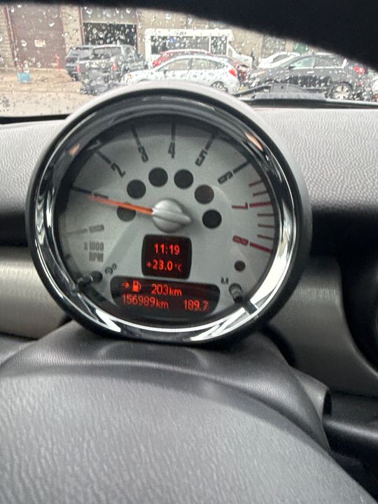 MINI Cooper S 2009 - Image 17