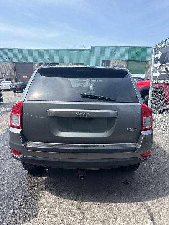 Jeep Compass 2011 - Image 5