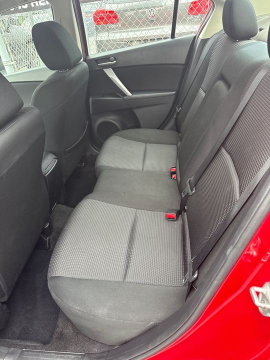Mazda Mazda3 2013 - Image 13