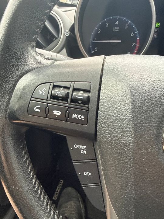 Mazda Mazda3 2013 - Image 18