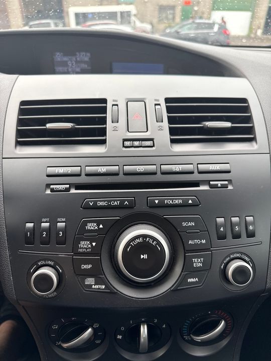 Mazda Mazda3 2013 - Image 21