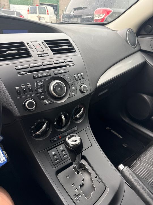 Mazda Mazda3 2013 - Image 24
