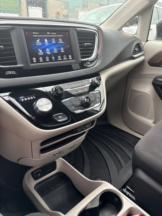Chrysler Grand Caravan 2021 - Image 29