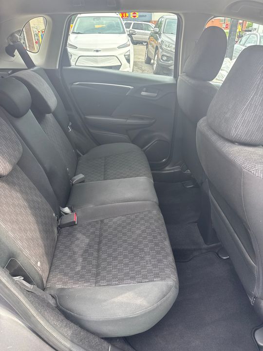 Honda Fit 2016 - Image 12