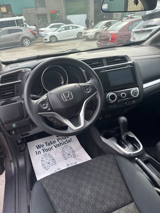 Honda Fit 2016 - Image 17