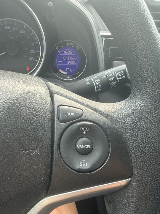 Honda Fit 2016 - Image 20