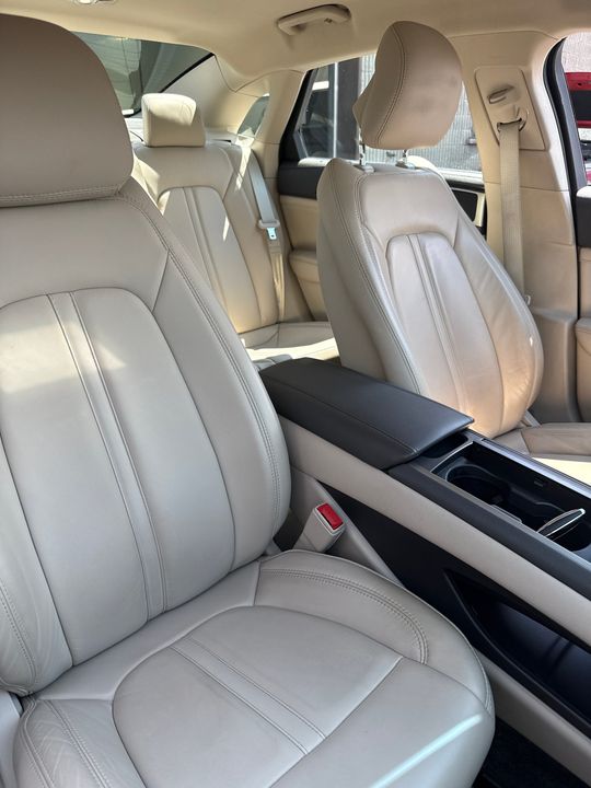 Lincoln MKZ 2017 - Image 12