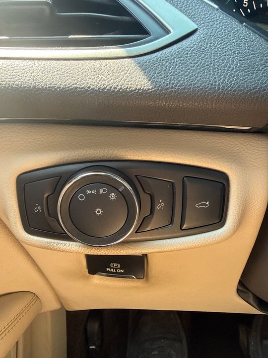 Lincoln MKZ 2017 - Image 23
