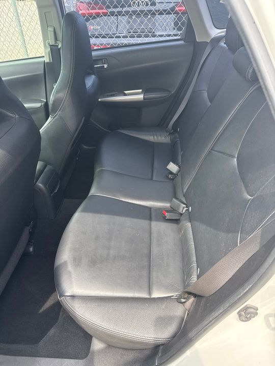 Subaru Impreza 2010 - Image 15