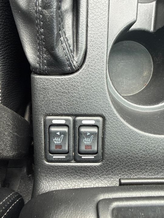 Subaru Impreza 2010 - Image 25