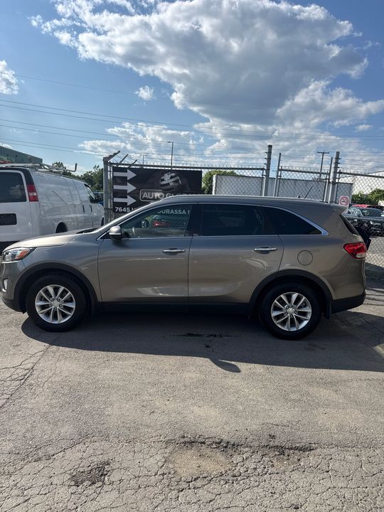 Kia Sorento 2016 - Image 8