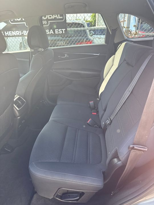 Kia Sorento 2016 - Image 14