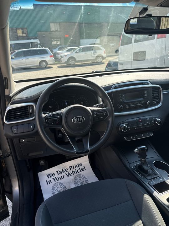 Kia Sorento 2016 - Image 17