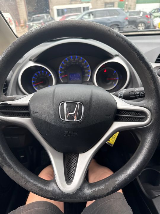 Honda Fit 2014 - Image 16